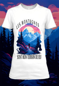 Un t-shirt blanc imprimé avec Une silhouette d'un cycliste dans les montagnes by netteeshirt.com