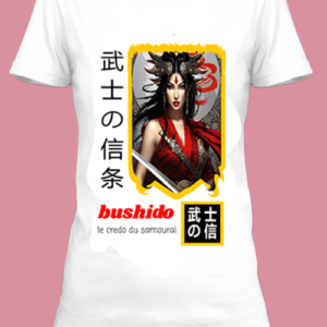 Un t-shirt blanc imprimé avec Une illustration d'une femme samouraï by netteeshirt.com