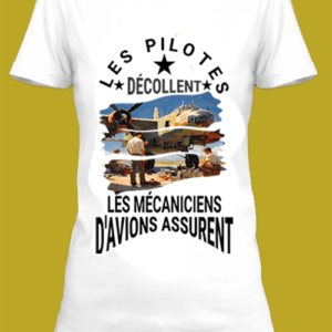 Un t-shirt blanc imprimé avec Des mécaniciens d'avion by netteeshirt.com