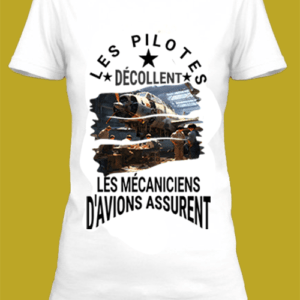 Un t-shirt blanc imprimé avec Des mécaniciens d'avion by netteeshirt.com