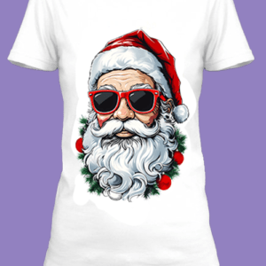 Un T-shirt festif avec un Père Noël stylé portant des lunettes de soleil.