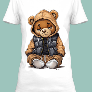 T-shirt blanc avec un ours en hoodie.