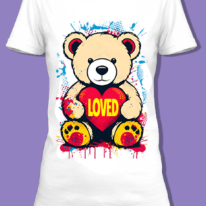 T-shirt tendance avec un ours mignon et un cœur "LOVED"