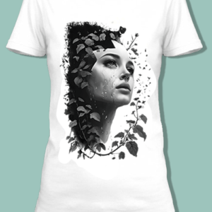 T-shirt élégant avec une femme entourée de feuilles.