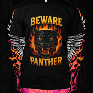 Ce design puissant met en scène une panthère enflammée avec le texte "Beware Panther"